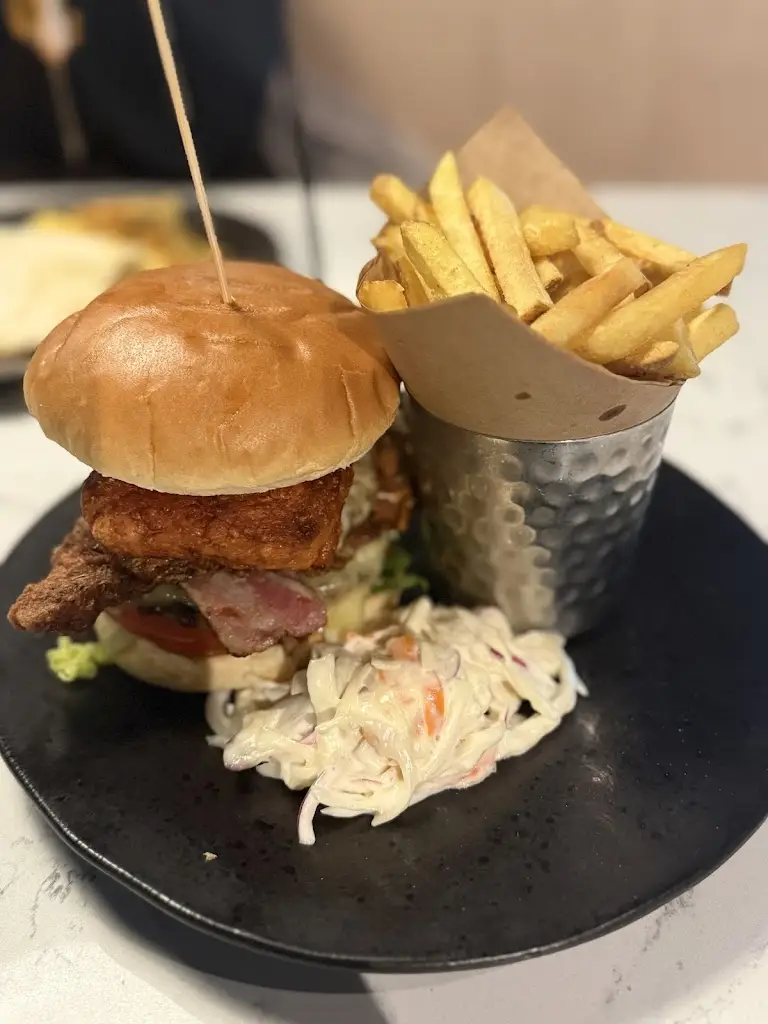 The Firepit Restaurant & Cocktail Bar _Blackburn_slider_image_3