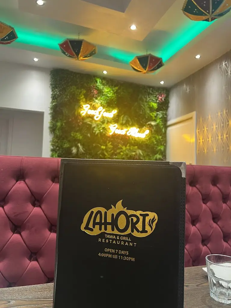 Suhel Ahmed_Lahori Tawa and Grill restaurant_Blackburn_review