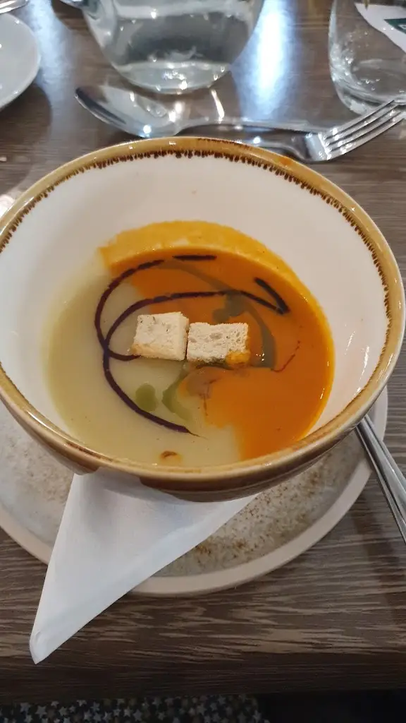 Banu Adam_Scholars Restaurant_Blackburn_review