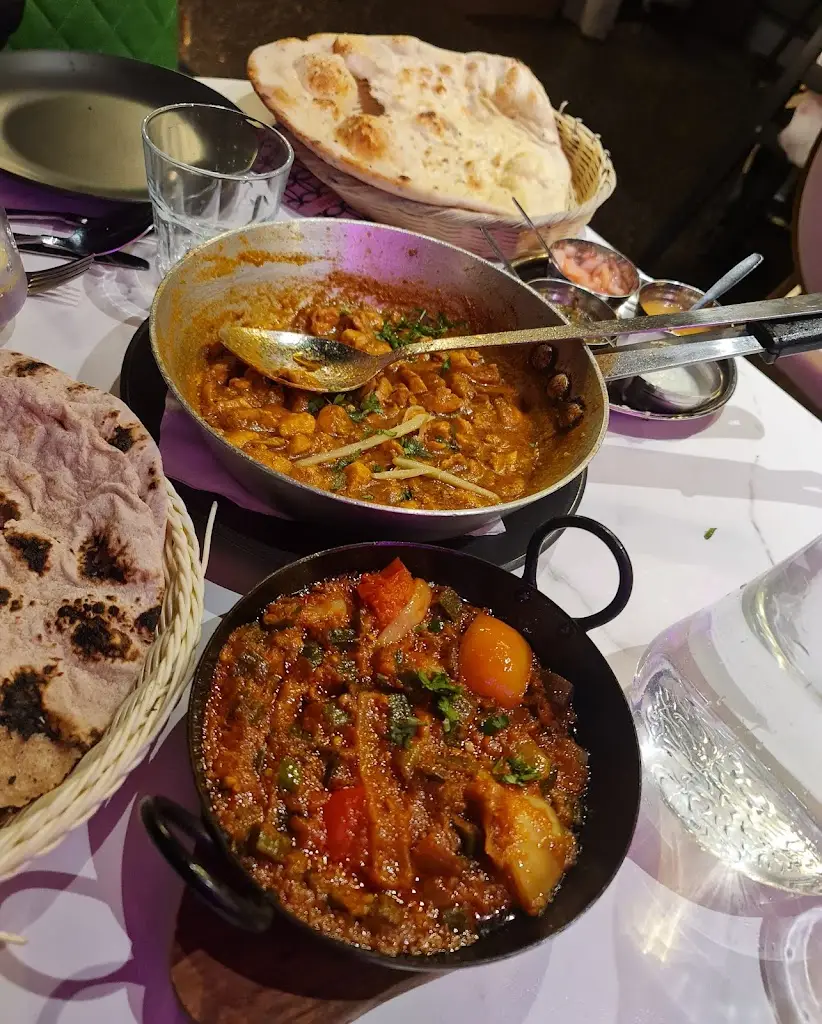 Menu_Akbar's Restaurant_Blackburn_image_7