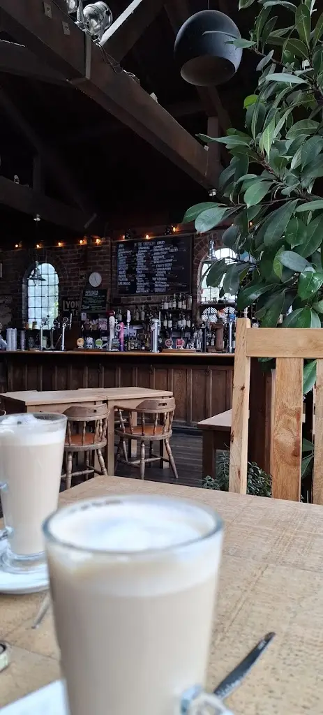 David Tapper_Telford's Warehouse_Blacon_review