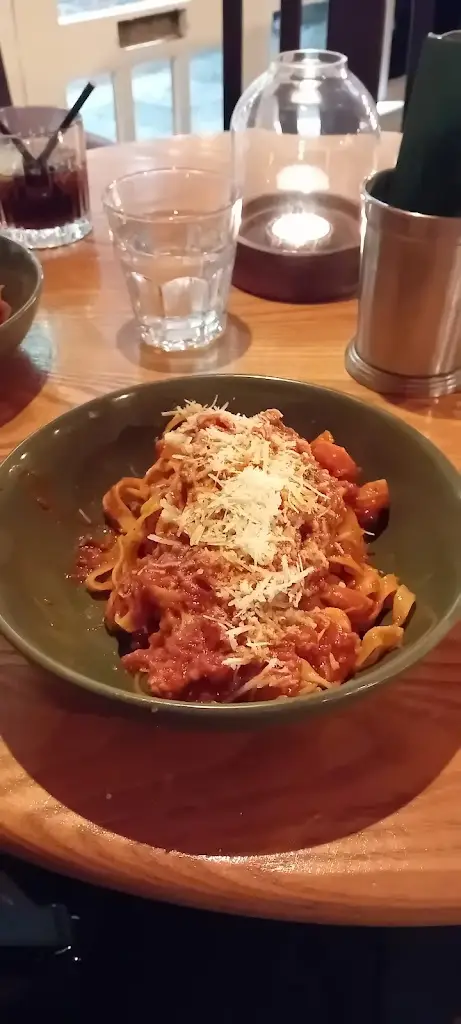 Paul Dowell_The Venetian_Blacon_recensione