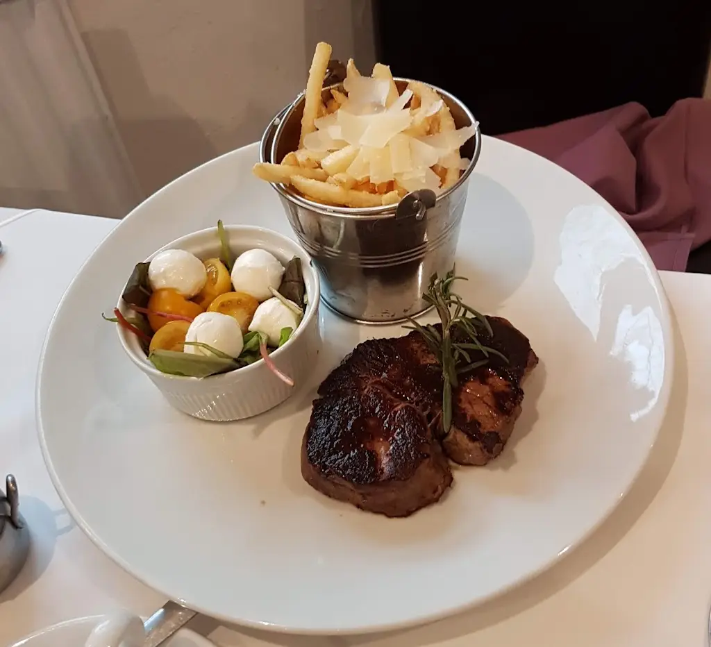 Menü_Luciano's at the Millstone_Blackrod_Bild_7