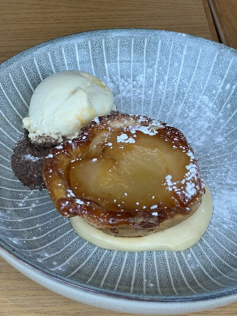 Lauren Harmony_Regatta Restaurant_Aldeburgh_review