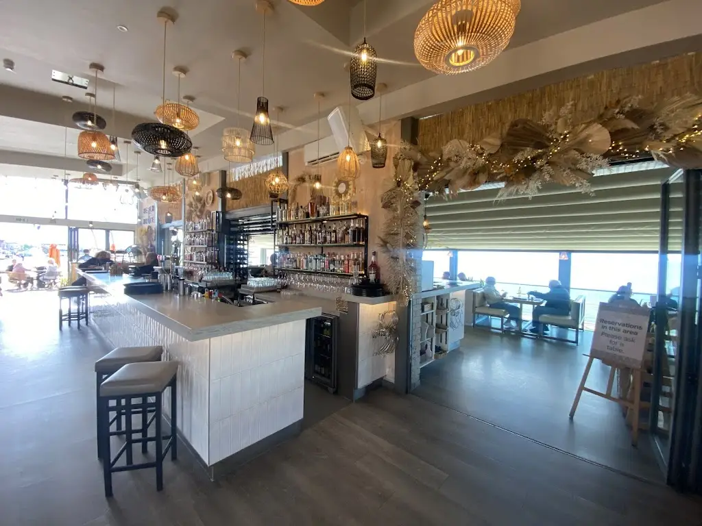 Beach House Bistro & Bar_Blackpool_slider_image_3