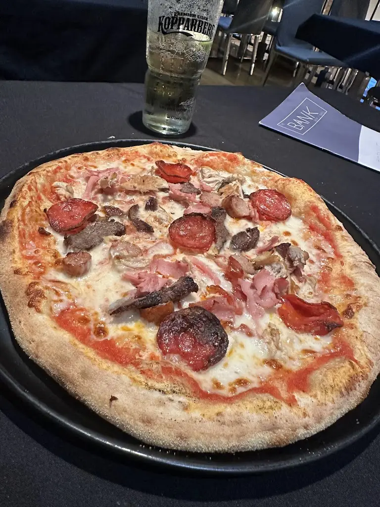 Deana Butler_The Bank Bar & Grill_Blackpool_review