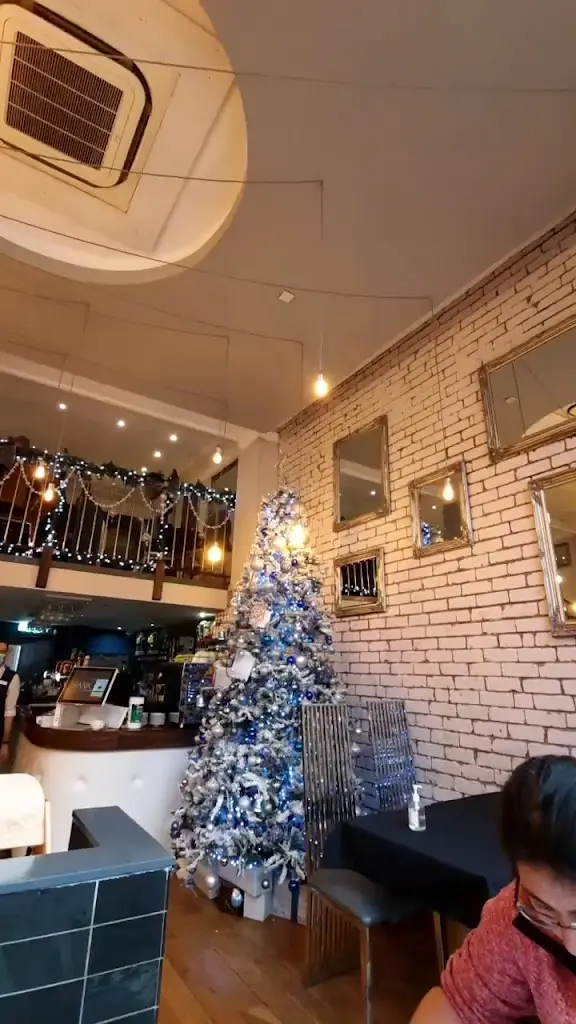 The Bank Bar & Grill_Blackpool_slider_image_2