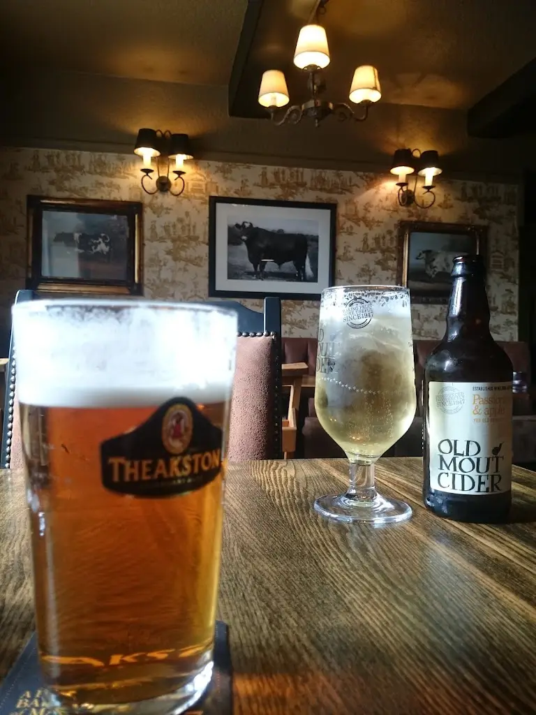 Menu_The Bulls Head_Blackmoorfoot_image_5