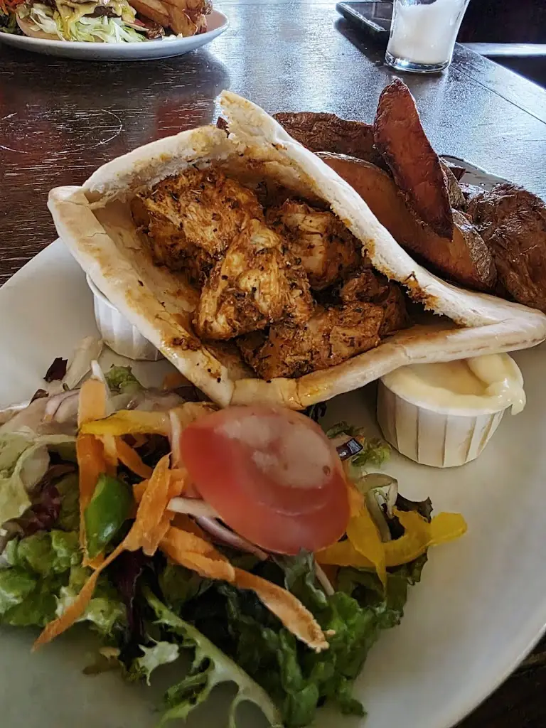 Richard Armitage_The Sands House_Blackmoorfoot_review