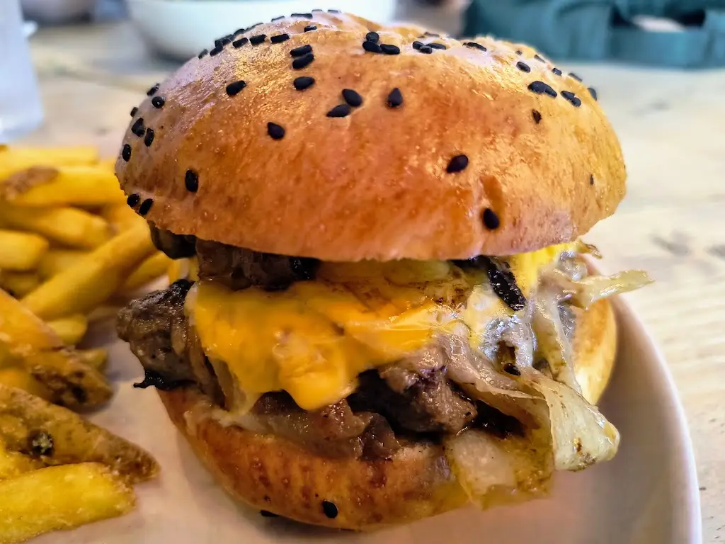 Sam Stone_Nom_Blackmoorfoot_review