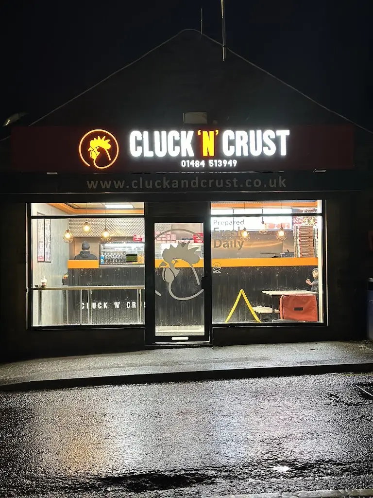 Cluck N Crust_Blackmoorfoot_slider_image_1