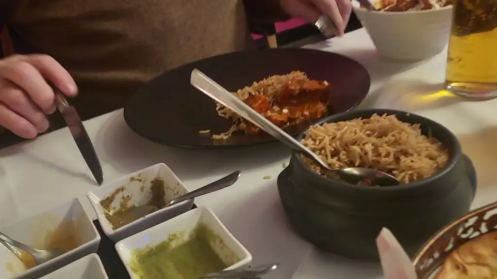 Destination Indian Restaurant & Bar_Blackmoorfoot_slider_image_2