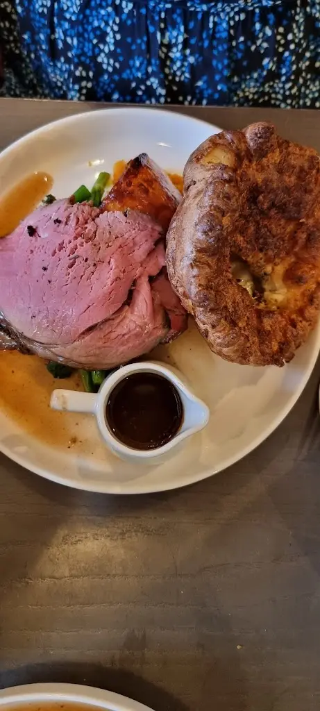 Menu_Eric's Restaurant_Blackmoorfoot_image_6