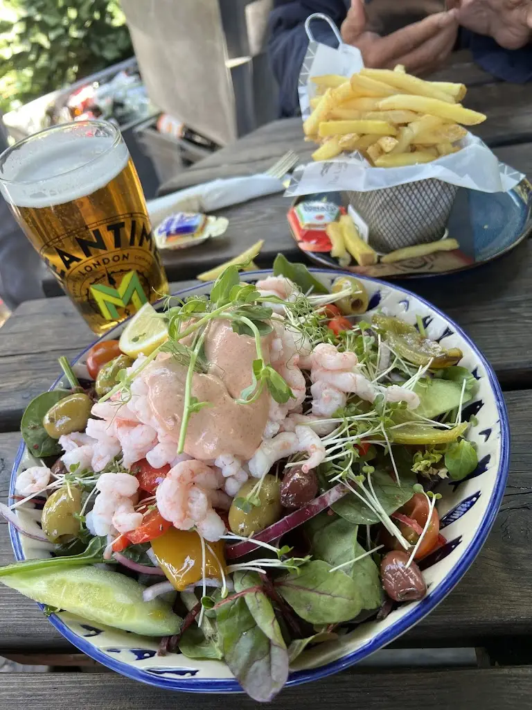 Mia Nguyen_The Little Bridge_Blackmoorfoot_review