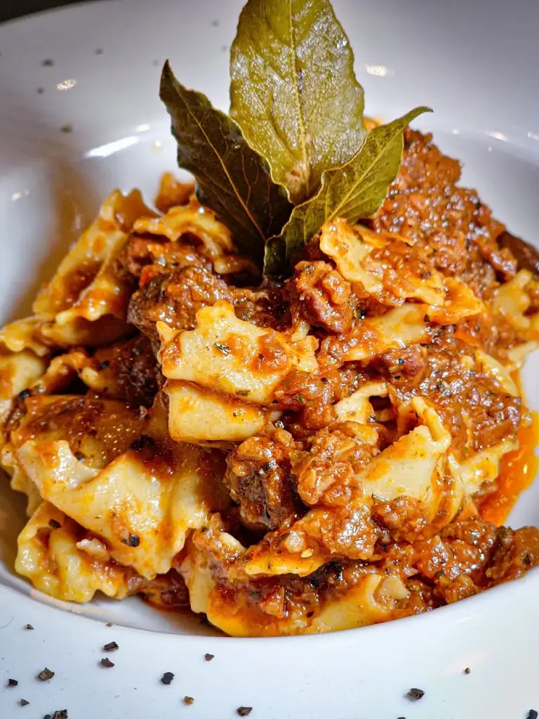 Menu_SAPORI Italian restaurant_Blackmoorfoot_image_3