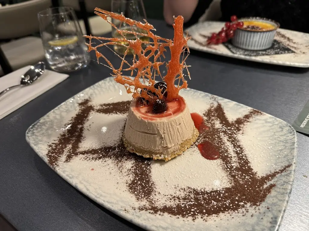 SAPORI Italian restaurant_Blackmoorfoot_slider_image_2