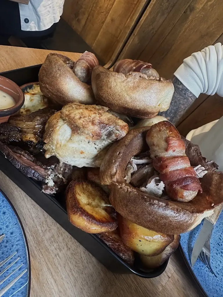 Beth Rawlins_The Hare at Blean_Blean_review