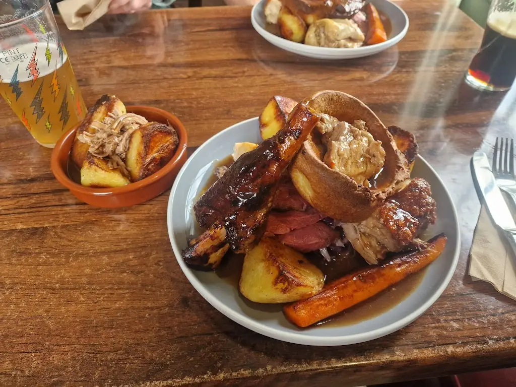 Tom's Tap And Brewhouse_The Hare at Blean_Blean_review