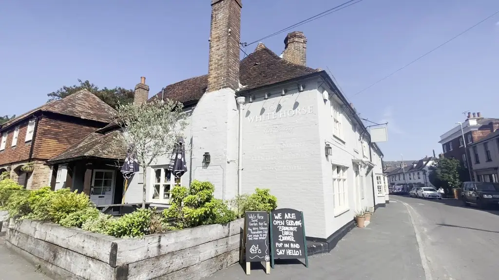 The White Horse Inn ristorante a Blean