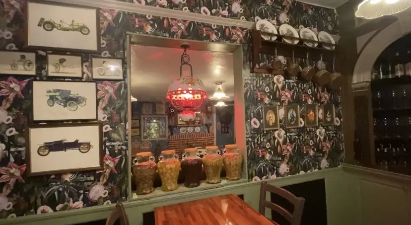 Old Weavers House Restaurant in Blean