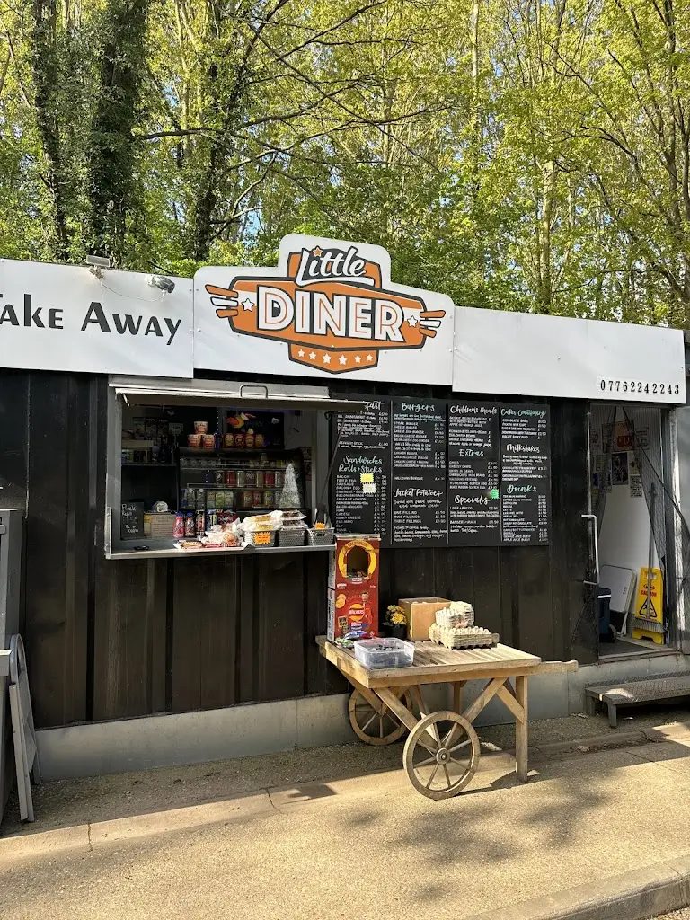 LITTLE DINER_Blean_slider_image_3