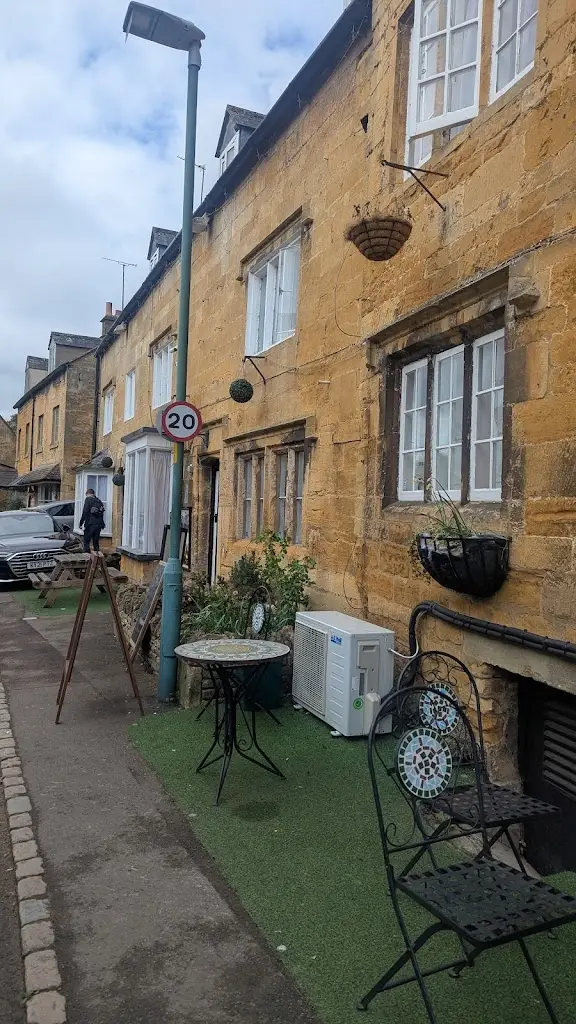 vasile stanciu_Crown Hotel Blockley - Cotswold_Blockley_recensione