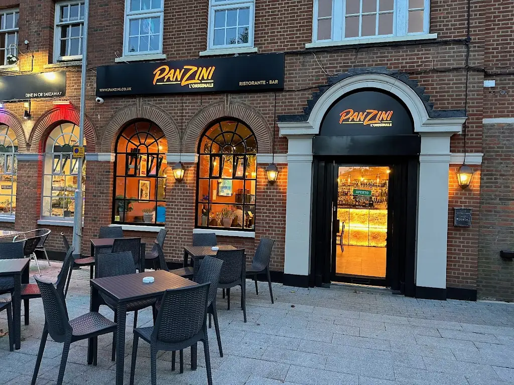 Panzini Restaurant & Bar restaurant in Bletchley