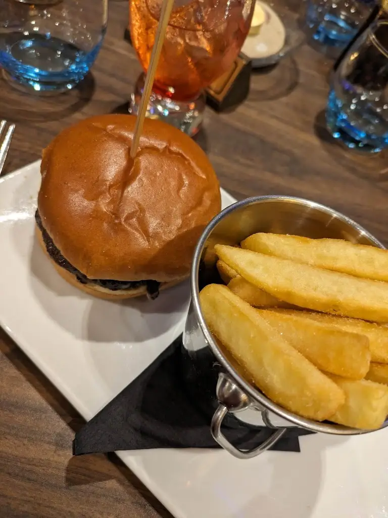 Jack Thorn_Brasserie Bleue_Aldeburgh_review