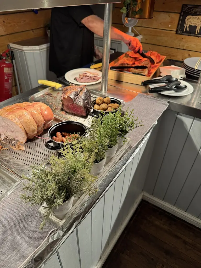 James Reeves_The Three Trees_Bletchley_review