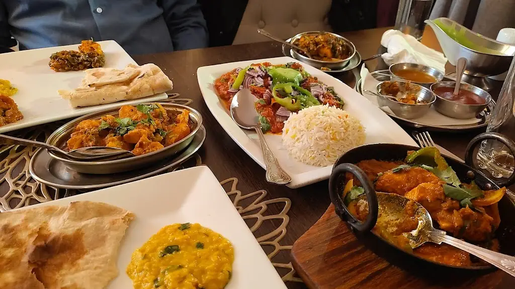 The Gulshan Restaurant_Bloxwich_slider_image_2