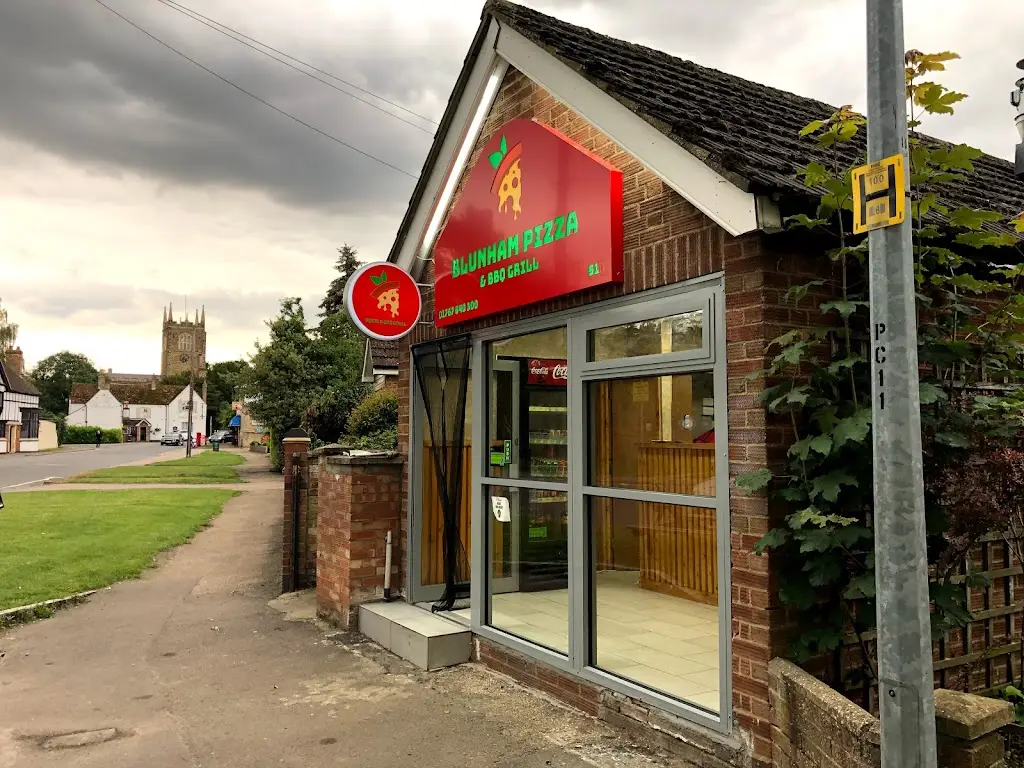 Blunham Pizza and BBQ restaurant in Blunham