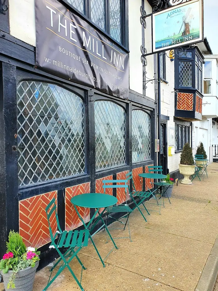 Mill Inn Aldeburgh pub/B+B_Aldeburgh_slider_image_1