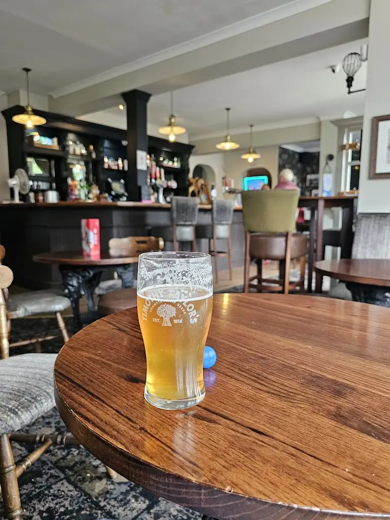 The White Swan_Bluntisham_slider_image_2