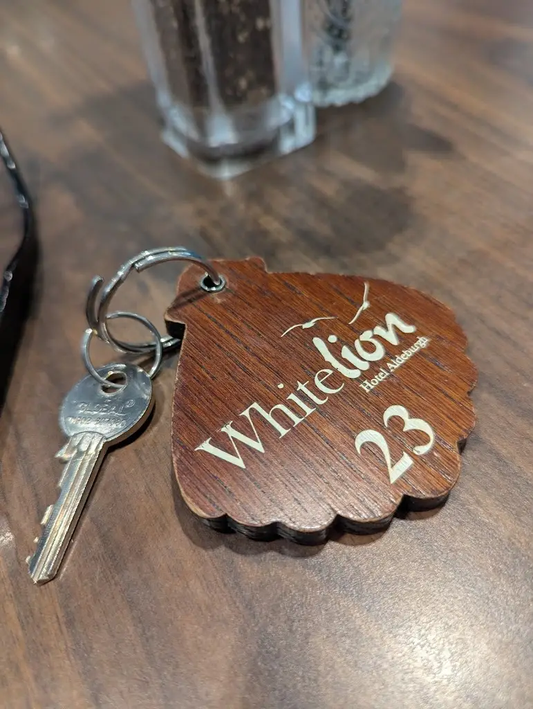 Mat Larman_White Hart Inn Aldeburgh_Aldeburgh_review