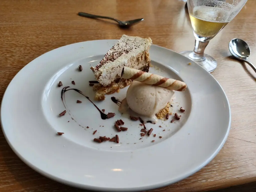 Menu_Sherwoods Restaurant_Bishopstoke_image_4