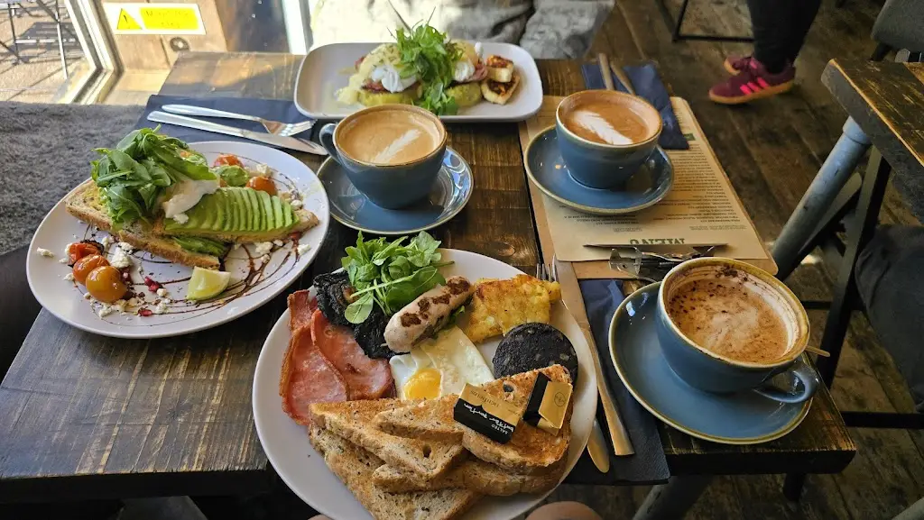 The Coffee Cabin_Bishopstoke_slider_image_3