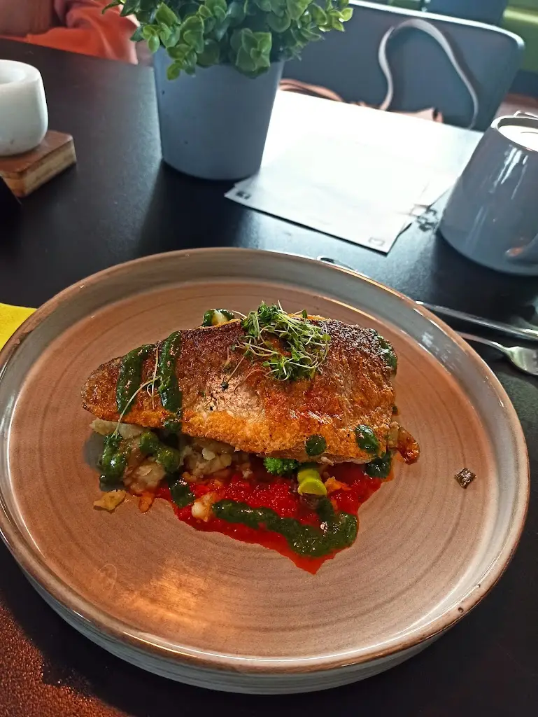 Menu_East Avenue Restaurant_Bishopstoke_imagen_2