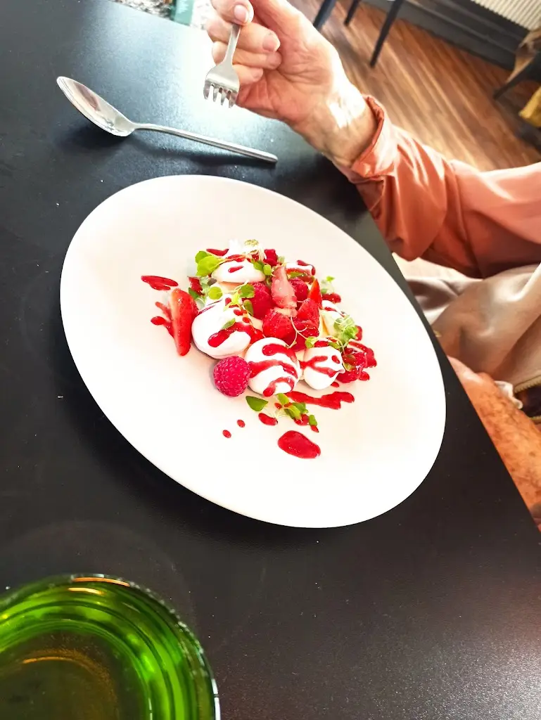 Menu_East Avenue Restaurant_Bishopstoke_imagen_7