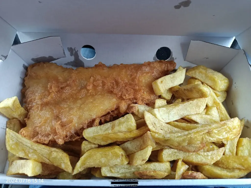 Menu_Vic’s Fish Bar_Bishopstoke_image_7