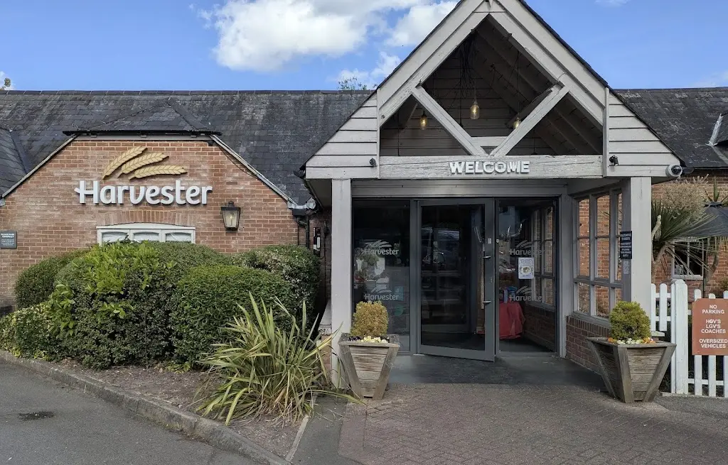 Harvester Ham Farm Eastleigh_Bishopstoke_slider_image_1