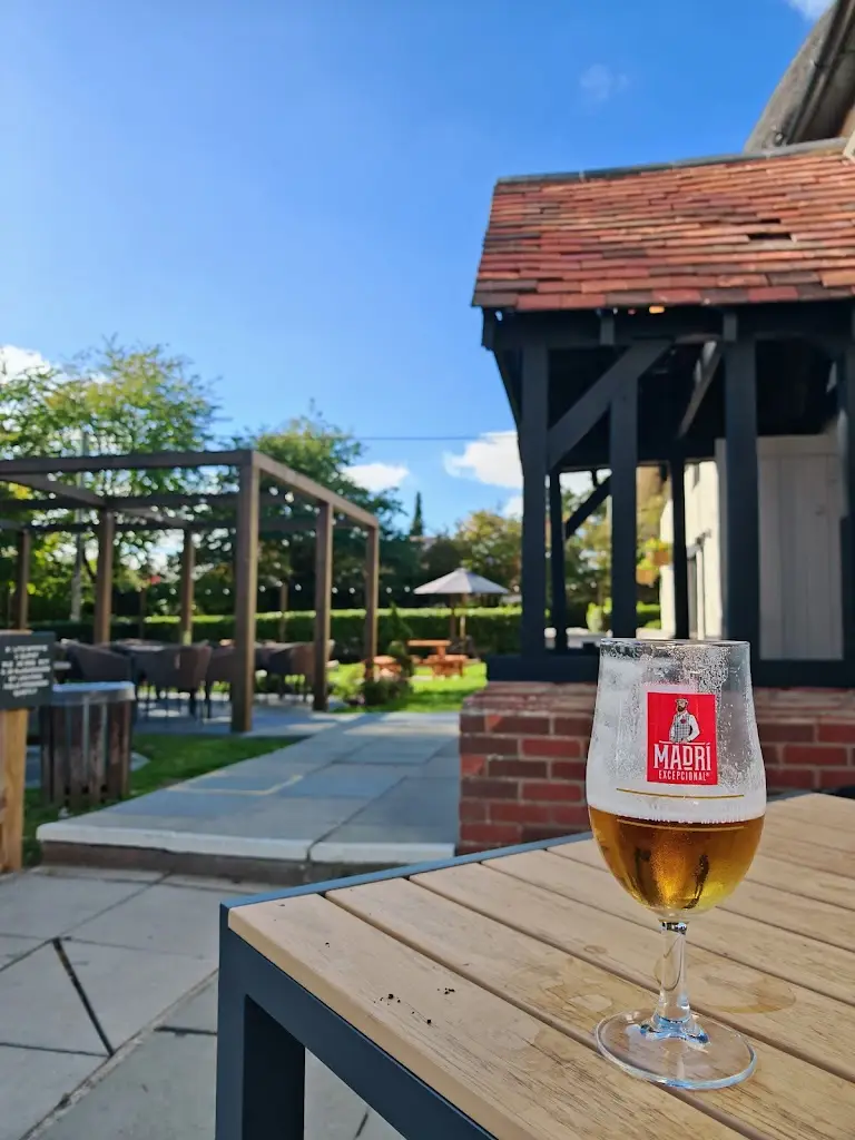 Harvester Ham Farm Eastleigh_Bishopstoke_slider_image_2