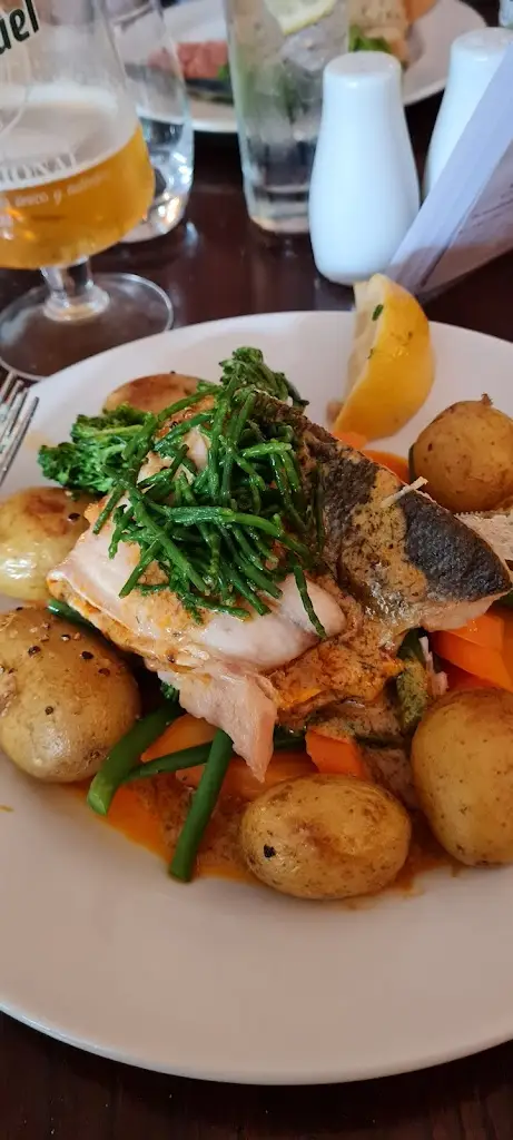 Menu_Moldy Fig at the Concorde_Bishopstoke_image_4