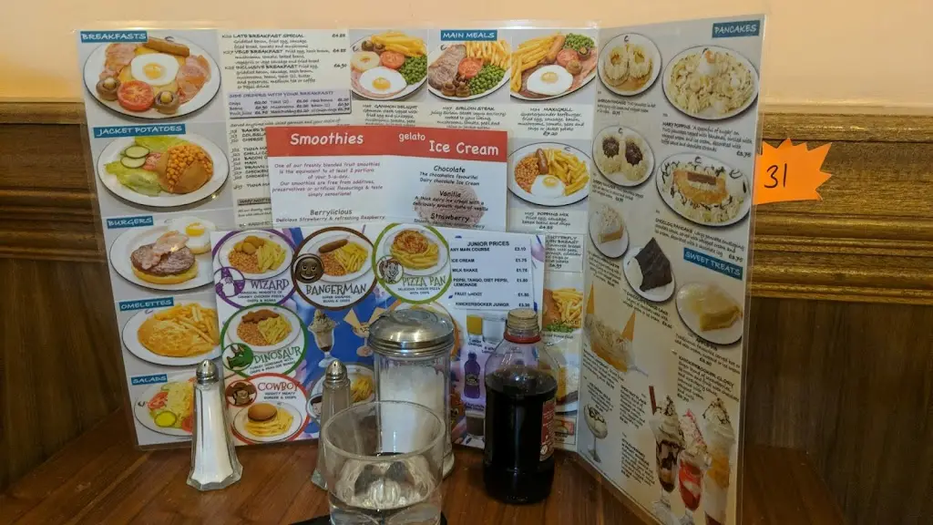 Menu_POPPINS CAFE RESTAURANT EASTLEIGH_Bishopstoke_immagine_3