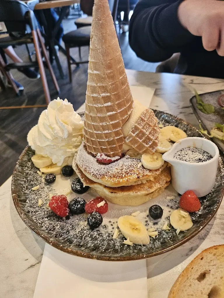 Julia Andreyenkava_Brunchin Brasserie_Bishopstoke_review