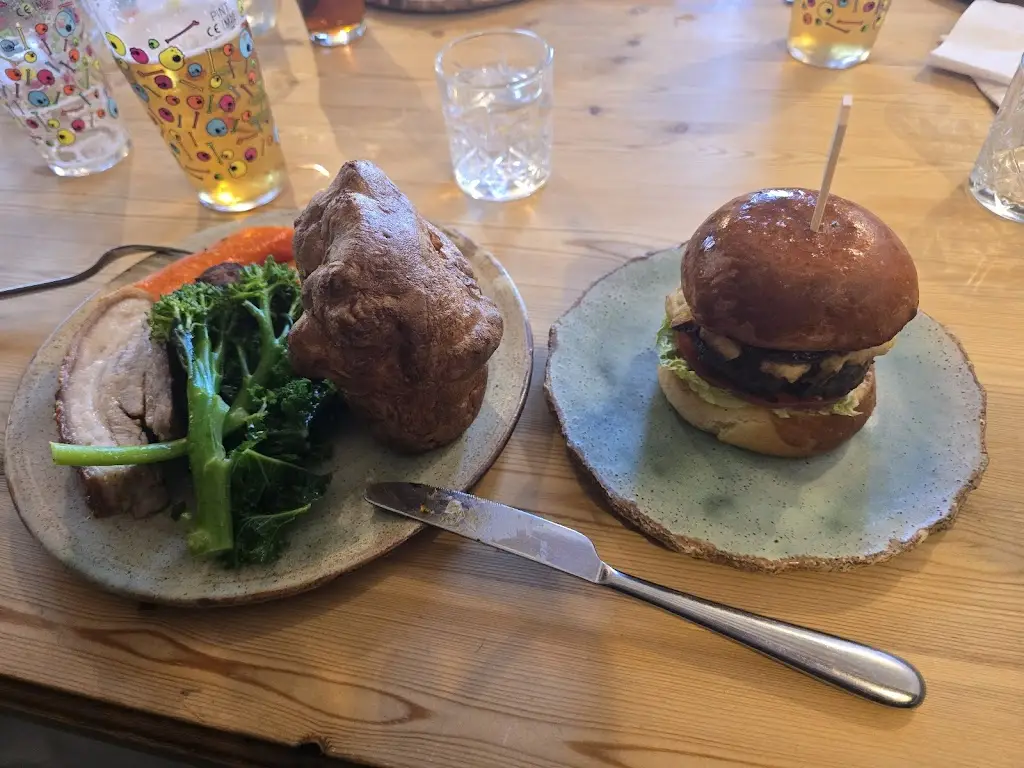 Daniel Otton_The Black Bull_Blidworth_review