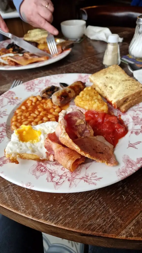 sally samuels_Bird in Hand_Blidworth_review