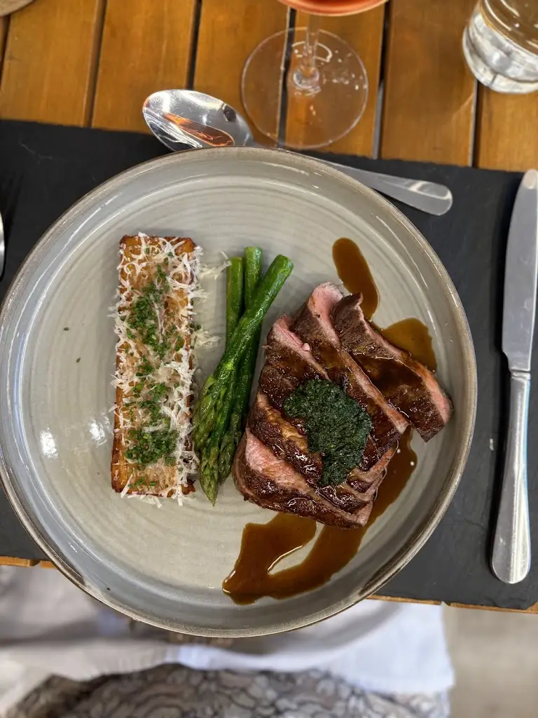 Refined_Blidworth_slider_image_3