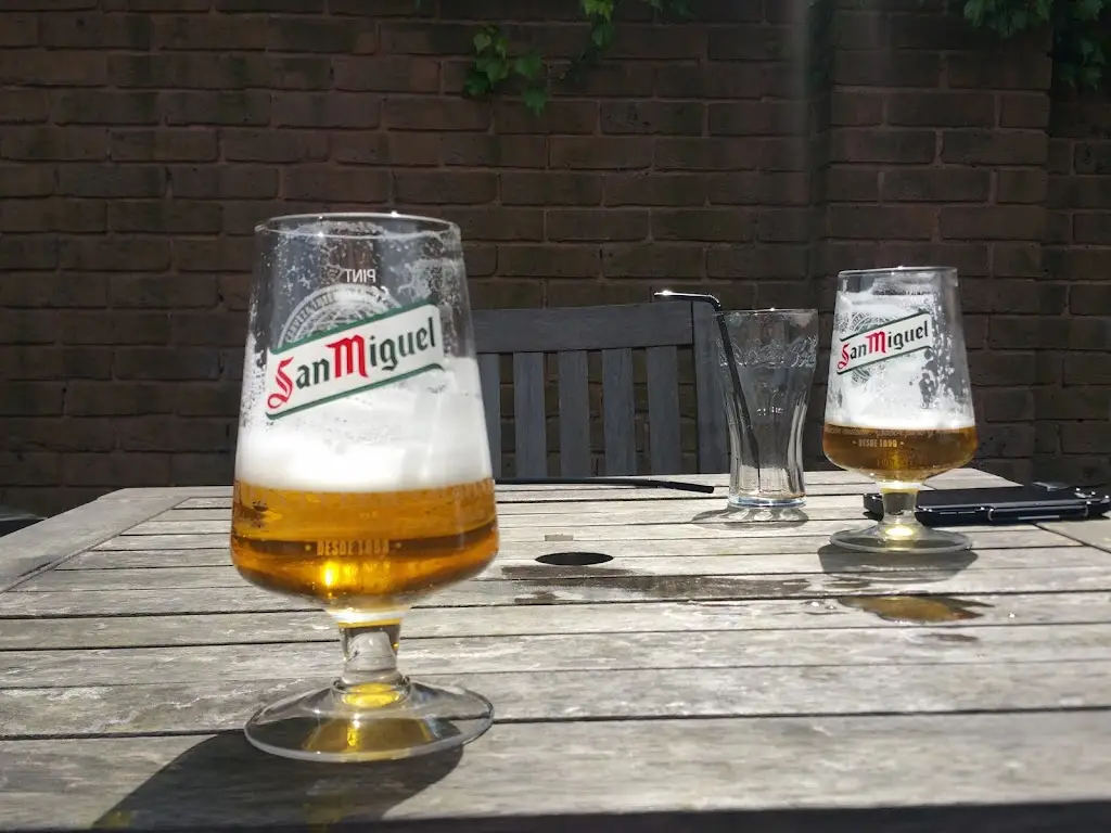 Menu_Lurcher_Blidworth_image_1