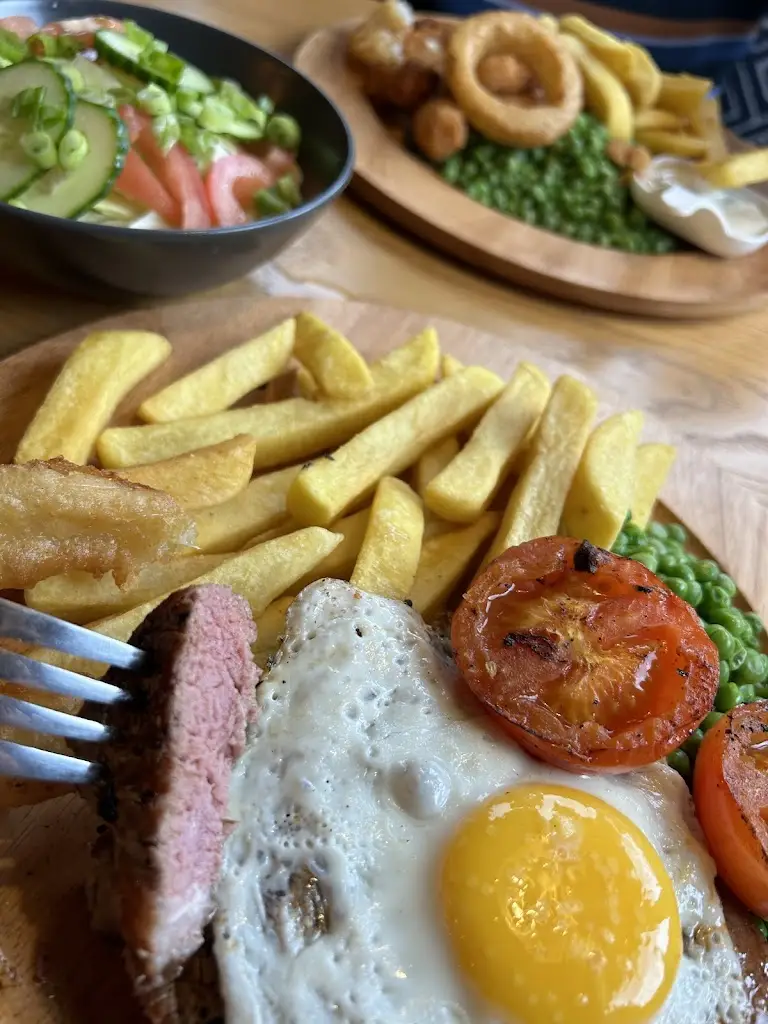 Menu_Lurcher_Blidworth_image_6