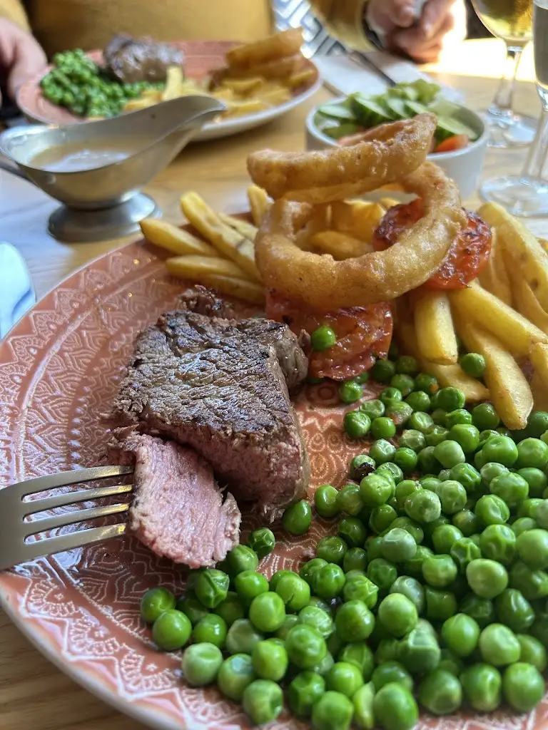 Menu_Lurcher_Blidworth_image_7